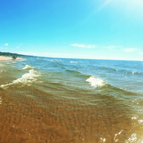 Meet your Posher, Melissa - Picture 1 of 1